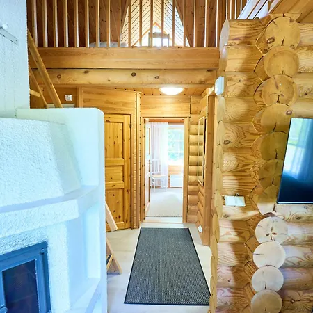 Rukan Naava - Ski-in With Sauna & Fireplace, 100m To Slopes Ruka